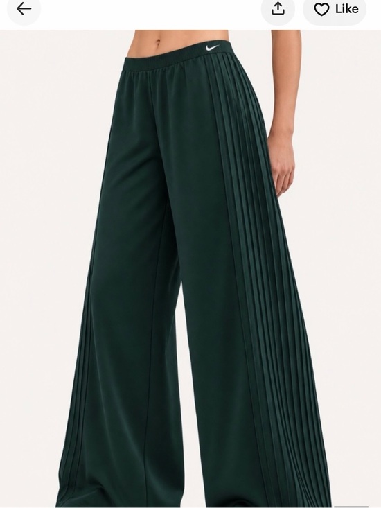 Nike Pants - Nike Pleated Dark Green Track Pants (matching set)